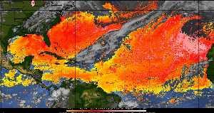 Météo tropicale : Air sec et densité de poussière dans l'air.