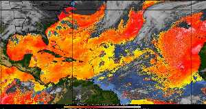 Météo tropicale : Air sec et densité de poussière dans l'air.