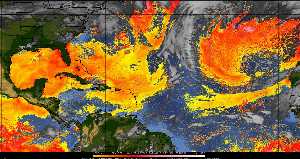Météo tropicale : Air sec et densité de poussière dans l'air.