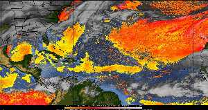 Météo tropicale : Air sec et densité de poussière dans l'air.