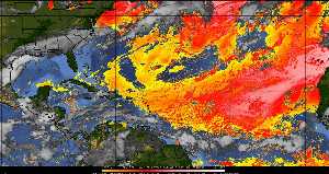 Météo tropicale : Air sec et densité de poussière dans l'air.