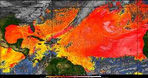Météo tropicale : Air sec et densité de poussière dans l'air.