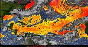 Météo tropicale : Air sec et densité de poussière dans l'air.