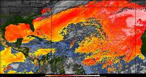 Météo tropicale : Air sec et densité de poussière dans l'air.