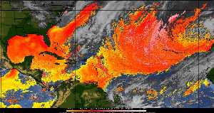 Météo tropicale : Air sec et densité de poussière dans l'air.