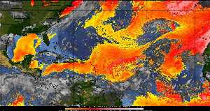Météo tropicale : Air sec et densité de poussière dans l'air.