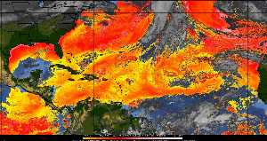 Météo tropicale : Air sec et densité de poussière dans l'air.