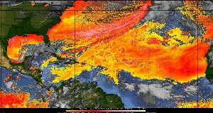 Météo tropicale : Air sec et densité de poussière dans l'air.