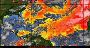 Météo tropicale : Air sec et densité de poussière dans l'air.