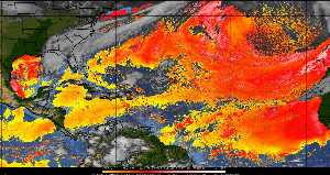 Météo tropicale : Air sec et densité de poussière dans l'air.