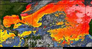 Météo tropicale : Air sec et densité de poussière dans l'air.