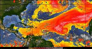 Météo tropicale : Air sec et densité de poussière dans l'air.