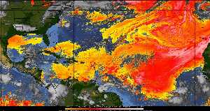 Météo tropicale : Air sec et densité de poussière dans l'air.
