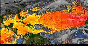 Météo tropicale : Air sec et densité de poussière dans l'air.