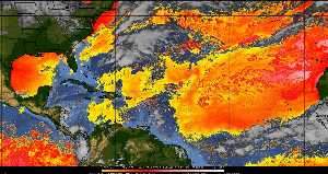 Météo tropicale : Air sec et densité de poussière dans l'air.