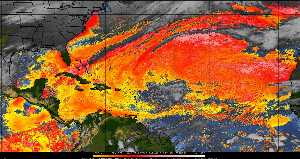 Météo tropicale : Air sec et densité de poussière dans l'air.