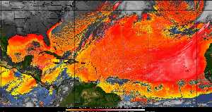 Météo tropicale : Air sec et densité de poussière dans l'air.