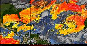Météo tropicale : Air sec et densité de poussière dans l'air.