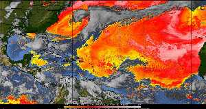 Météo tropicale : Air sec et densité de poussière dans l'air.