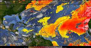 Météo tropicale : Air sec et densité de poussière dans l'air.