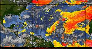 Météo tropicale : Air sec et densité de poussière dans l'air.