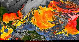 Météo tropicale : Air sec et densité de poussière dans l'air.