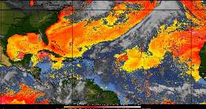 Météo tropicale : Air sec et densité de poussière dans l'air.