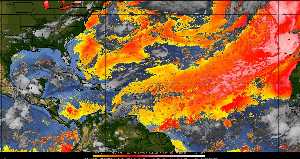 Météo tropicale : Air sec et densité de poussière dans l'air.
