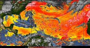 Météo tropicale : Air sec et densité de poussière dans l'air.