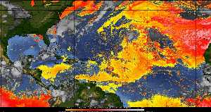 Météo tropicale : Air sec et densité de poussière dans l'air.
