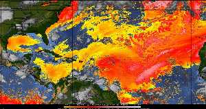 Météo tropicale : Air sec et densité de poussière dans l'air.