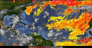 Météo tropicale : Air sec et densité de poussière dans l'air.
