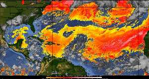 Météo tropicale : Air sec et densité de poussière dans l'air.