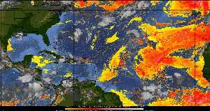 Météo tropicale : Air sec et densité de poussière dans l'air.