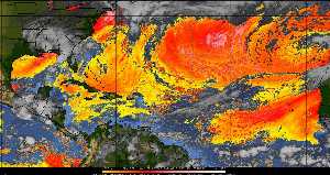 Météo tropicale : Air sec et densité de poussière dans l'air.