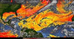 Météo tropicale : Air sec et densité de poussière dans l'air.