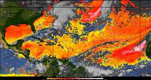 Météo tropicale : Air sec et densité de poussière dans l'air.