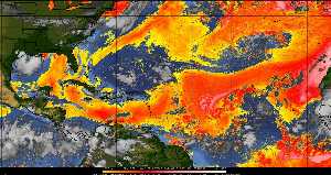Météo tropicale : Air sec et densité de poussière dans l'air.