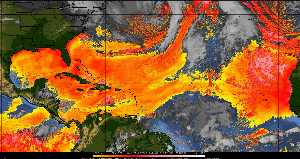 Météo tropicale : Air sec et densité de poussière dans l'air.