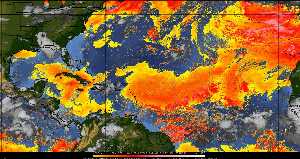 Météo tropicale : Air sec et densité de poussière dans l'air.