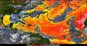 Météo tropicale : Air sec et densité de poussière dans l'air.