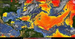 Météo tropicale : Air sec et densité de poussière dans l'air.