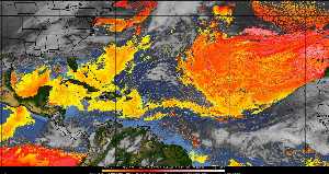 Météo tropicale : Air sec et densité de poussière dans l'air.
