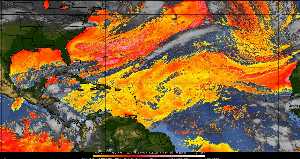 Météo tropicale : Air sec et densité de poussière dans l'air.