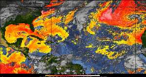 Météo tropicale : Air sec et densité de poussière dans l'air.