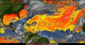 Météo tropicale : Air sec et densité de poussière dans l'air.