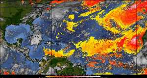 Météo tropicale : Air sec et densité de poussière dans l'air.