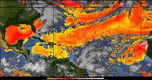 Météo tropicale : Air sec et densité de poussière dans l'air.
