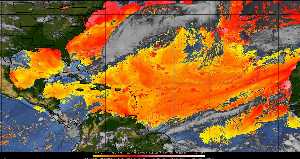 Météo tropicale : Air sec et densité de poussière dans l'air.