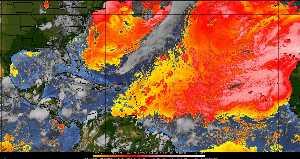 Météo tropicale : Air sec et densité de poussière dans l'air.